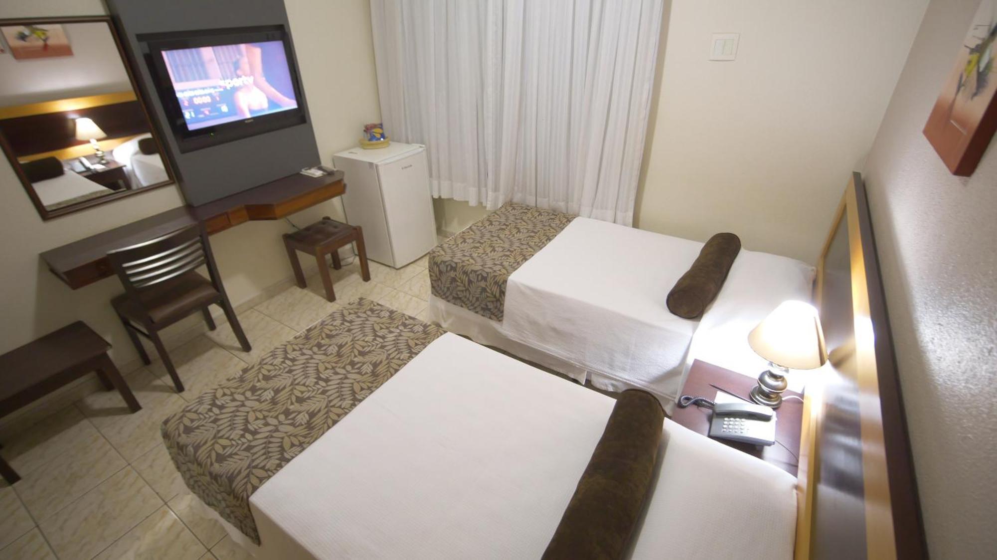 Regente Hotel ウナイ エクステリア 写真