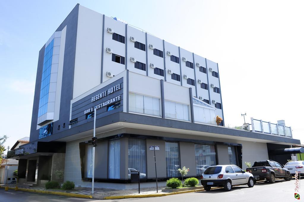 Regente Hotel ウナイ エクステリア 写真